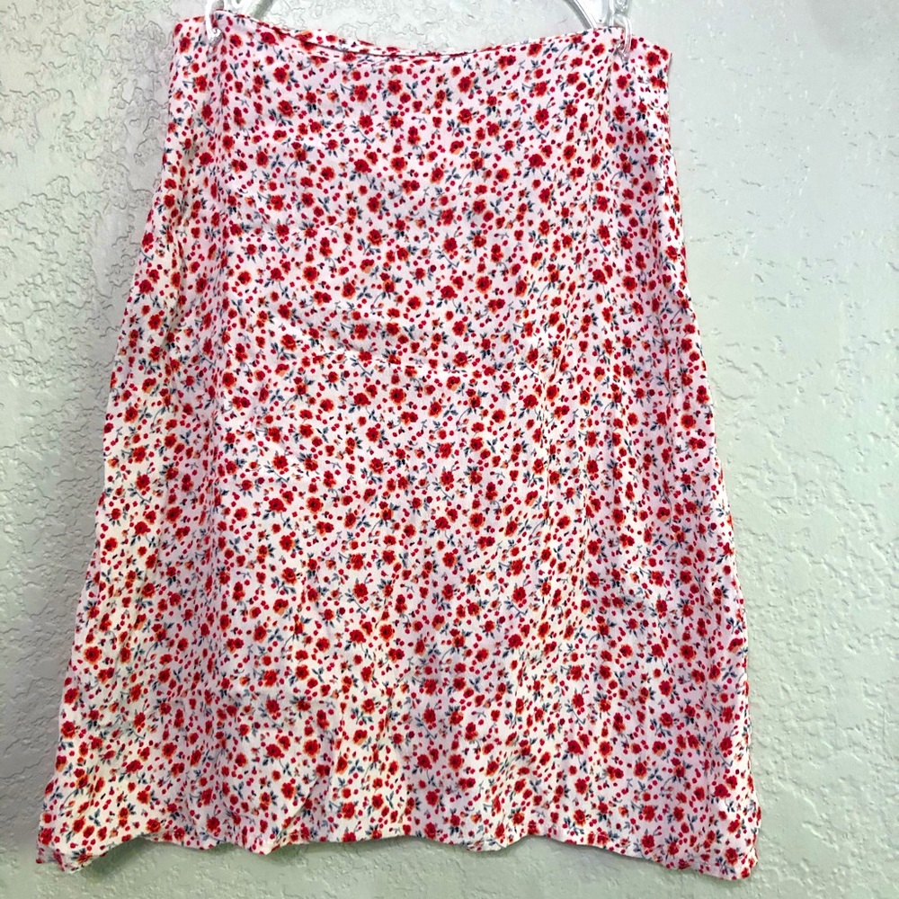 Brandy Melville mini skirt